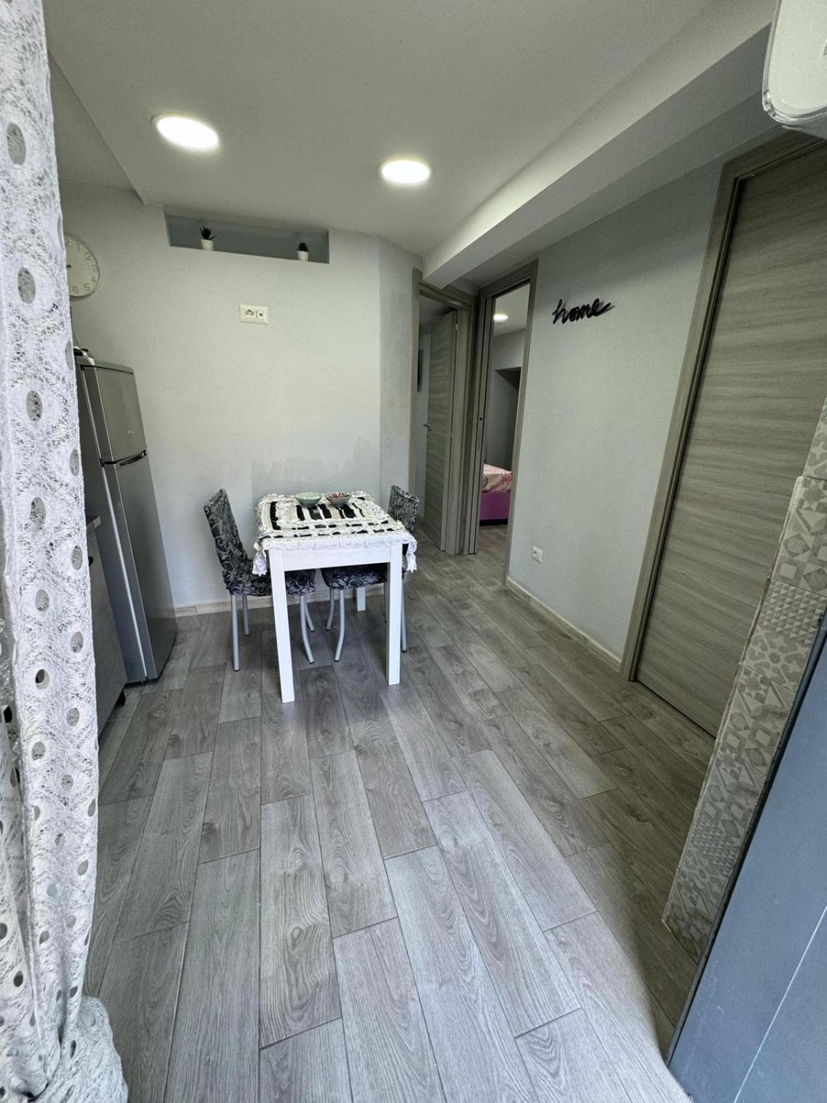 Apartment House Montesanto 11 Naples